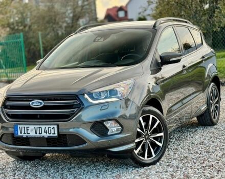 Форд Куга 2017 в Киеве на Automoto.ua Серый Форд Куга, объемом двигателя 2 л и пробегом 189 тыс. км за 9500 $, фото 17 на Automoto.ua