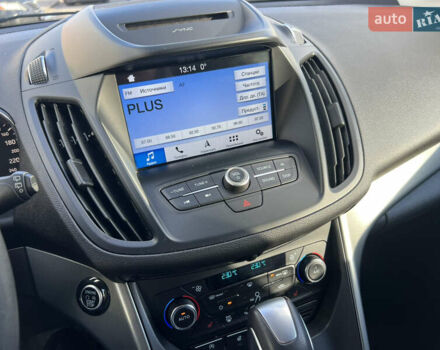 Сірий Форд Куга, об'ємом двигуна 2 л та пробігом 117 тис. км за 16999 $, фото 24 на Automoto.ua