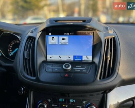 Форд Куга 2017 в Львове на Automoto.ua Серый Форд Куга, объемом двигателя 2 л и пробегом 115 тыс. км за 21150 $, фото 10 на Automoto.ua