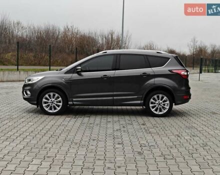 Сірий Форд Куга, об'ємом двигуна 2 л та пробігом 123 тис. км за 23800 $, фото 5 на Automoto.ua
