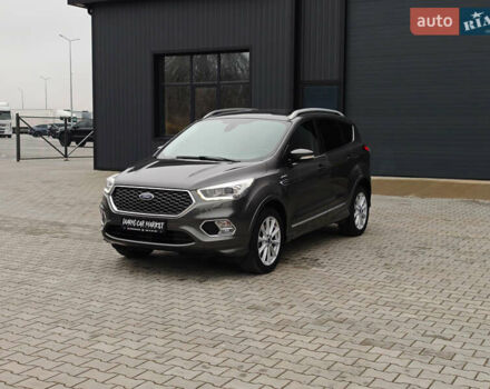 Сірий Форд Куга, об'ємом двигуна 2 л та пробігом 123 тис. км за 23800 $, фото 2 на Automoto.ua