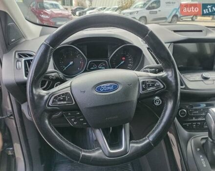 Серый Форд Куга, объемом двигателя 2 л и пробегом 115 тыс. км за 19680 $, фото 13 на Automoto.ua