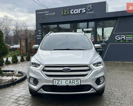 Серый Форд Куга, объемом двигателя 2 л и пробегом 189 тыс. км за 16500 $, фото 1 на Automoto.ua