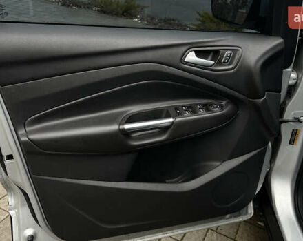 Серый Форд Куга, объемом двигателя 2 л и пробегом 189 тыс. км за 16500 $, фото 24 на Automoto.ua