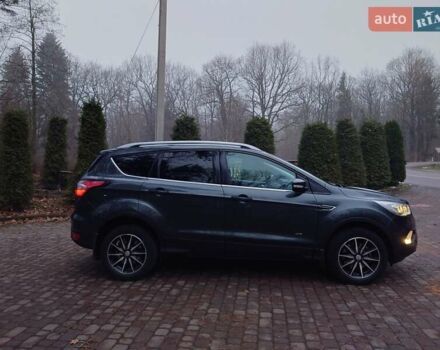 Серый Форд Куга, объемом двигателя 2 л и пробегом 95 тыс. км за 16900 $, фото 6 на Automoto.ua