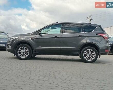 Серый Форд Куга, объемом двигателя 2 л и пробегом 115 тыс. км за 19680 $, фото 19 на Automoto.ua