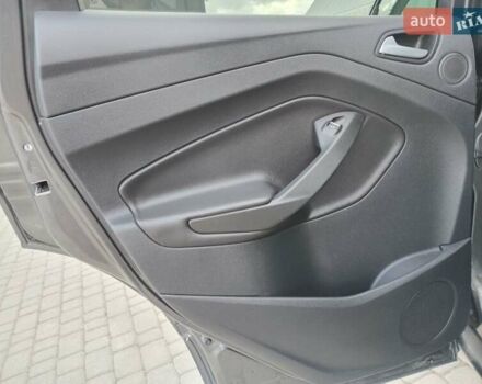 Серый Форд Куга, объемом двигателя 2 л и пробегом 115 тыс. км за 19680 $, фото 9 на Automoto.ua