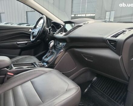 Форд Куга 2017 у Львові на Automoto.ua Сірий Форд Куга, об'ємом двигуна 2 л та пробігом 115 тис. км за 19680 $, фото 3 на Automoto.ua