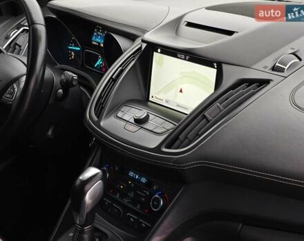 Сірий Форд Куга, об'ємом двигуна 2 л та пробігом 123 тис. км за 23800 $, фото 72 на Automoto.ua