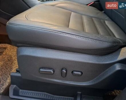 Форд Куга 2017 в Золочев на Automoto.ua Серый Форд Куга, объемом двигателя 2 л и пробегом 188 тыс. км за 16400 $, фото 13 на Automoto.ua