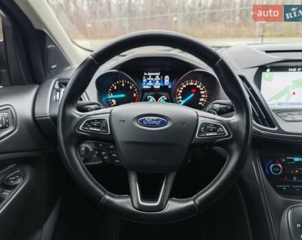 Сірий Форд Куга, об'ємом двигуна 2 л та пробігом 123 тис. км за 23800 $, фото 100 на Automoto.ua