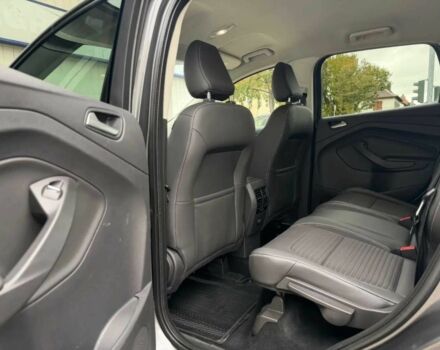 Серый Форд Куга, объемом двигателя 2 л и пробегом 57 тыс. км за 11000 $, фото 10 на Automoto.ua