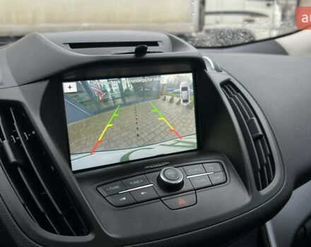 Серый Форд Куга, объемом двигателя 2 л и пробегом 189 тыс. км за 16500 $, фото 11 на Automoto.ua