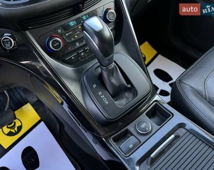 Форд Куга 2017 в Львове на Automoto.ua Серый Форд Куга, объемом двигателя 2 л и пробегом 115 тыс. км за 21150 $, фото 19 на Automoto.ua