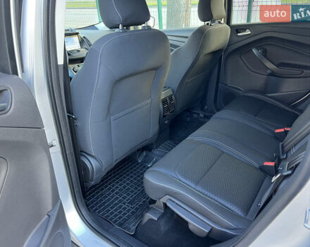 Сірий Форд Куга, об'ємом двигуна 2 л та пробігом 117 тис. км за 16999 $, фото 29 на Automoto.ua