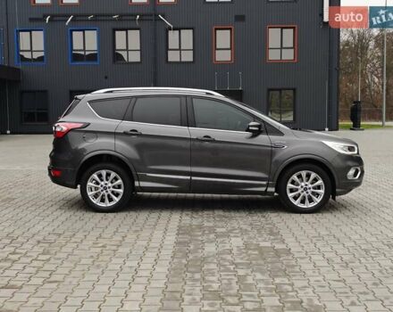 Сірий Форд Куга, об'ємом двигуна 2 л та пробігом 123 тис. км за 23800 $, фото 6 на Automoto.ua