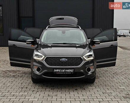 Сірий Форд Куга, об'ємом двигуна 2 л та пробігом 123 тис. км за 23800 $, фото 82 на Automoto.ua