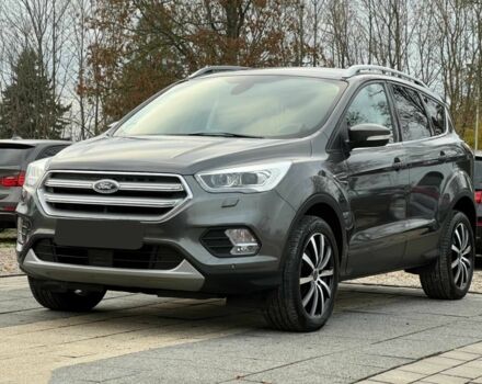 Серый Форд Куга, объемом двигателя 2 л и пробегом 56 тыс. км за 12000 $, фото 2 на Automoto.ua