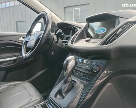 Форд Куга 2017 у Львові на Automoto.ua Сірий Форд Куга, об'ємом двигуна 2 л та пробігом 115 тис. км за 19680 $, фото 1 на Automoto.ua