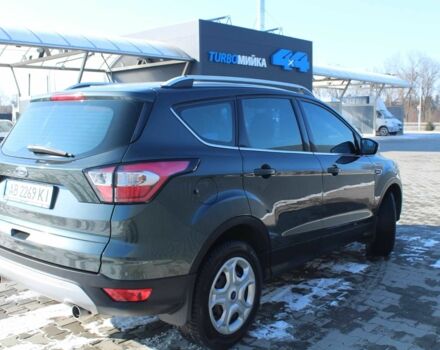 Серый Форд Куга, объемом двигателя 2 л и пробегом 120 тыс. км за 18200 $, фото 5 на Automoto.ua