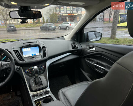 Серый Форд Куга, объемом двигателя 2 л и пробегом 189 тыс. км за 16500 $, фото 26 на Automoto.ua