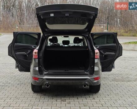 Сірий Форд Куга, об'ємом двигуна 2 л та пробігом 123 тис. км за 23800 $, фото 86 на Automoto.ua