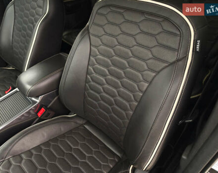 Сірий Форд Куга, об'ємом двигуна 2 л та пробігом 123 тис. км за 23800 $, фото 24 на Automoto.ua