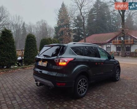 Серый Форд Куга, объемом двигателя 2 л и пробегом 95 тыс. км за 16900 $, фото 7 на Automoto.ua