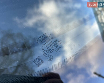 Сірий Форд Куга, об'ємом двигуна 2 л та пробігом 117 тис. км за 16999 $, фото 34 на Automoto.ua