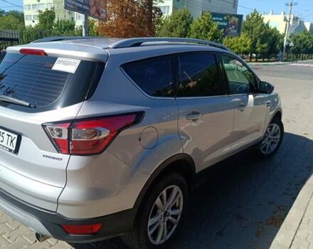 Форд Куга 2017 в Одессе на Automoto.ua Серый Форд Куга, объемом двигателя 2 л и пробегом 147 тыс. км за 17900 $, фото 8 на Automoto.ua
