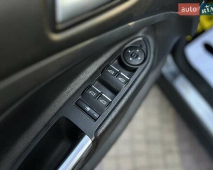 Форд Куга 2017 в Львове на Automoto.ua Серый Форд Куга, объемом двигателя 2 л и пробегом 115 тыс. км за 21150 $, фото 14 на Automoto.ua