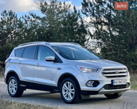 Сірий Форд Куга, об'ємом двигуна 2 л та пробігом 117 тис. км за 16999 $, фото 8 на Automoto.ua