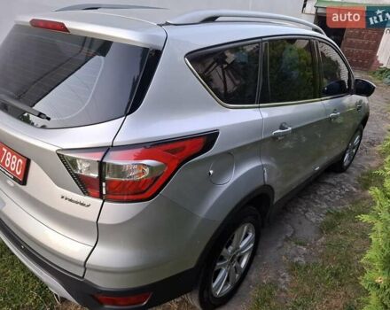 Форд Куга 2017 в Золочев на Automoto.ua Серый Форд Куга, объемом двигателя 2 л и пробегом 188 тыс. км за 16400 $, фото 4 на Automoto.ua