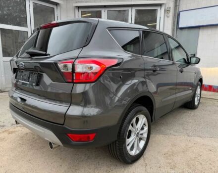 Серый Форд Куга, объемом двигателя 2 л и пробегом 57 тыс. км за 11000 $, фото 6 на Automoto.ua