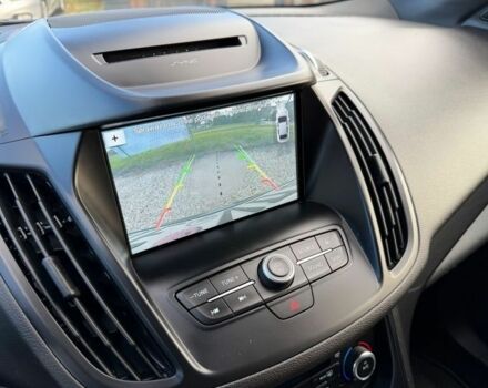 Форд Куга 2017 в Киеве на Automoto.ua Серый Форд Куга, объемом двигателя 2 л и пробегом 189 тыс. км за 9500 $, фото 11 на Automoto.ua