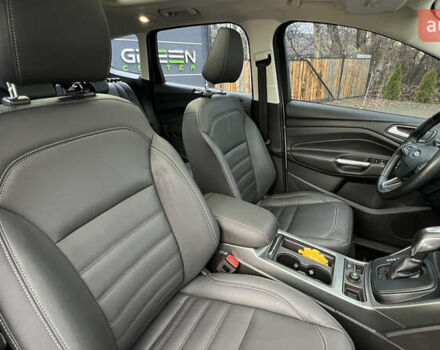 Серый Форд Куга, объемом двигателя 2 л и пробегом 189 тыс. км за 16500 $, фото 31 на Automoto.ua