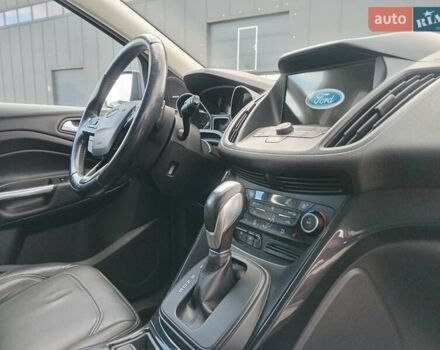 Серый Форд Куга, объемом двигателя 2 л и пробегом 115 тыс. км за 19680 $, фото 1 на Automoto.ua