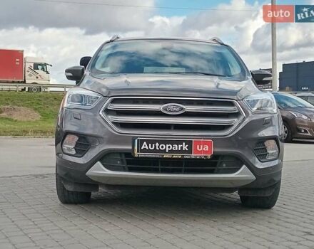 Серый Форд Куга, объемом двигателя 2 л и пробегом 115 тыс. км за 19680 $, фото 24 на Automoto.ua