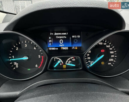 Серый Форд Куга, объемом двигателя 2 л и пробегом 191 тыс. км за 20900 $, фото 9 на Automoto.ua