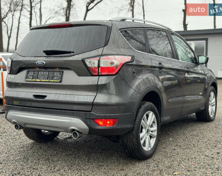 Серый Форд Куга, объемом двигателя 2 л и пробегом 191 тыс. км за 20900 $, фото 3 на Automoto.ua
