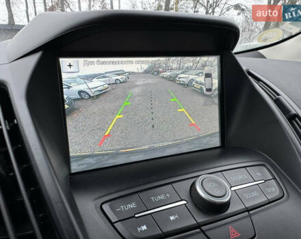 Серый Форд Куга, объемом двигателя 2 л и пробегом 191 тыс. км за 20900 $, фото 14 на Automoto.ua