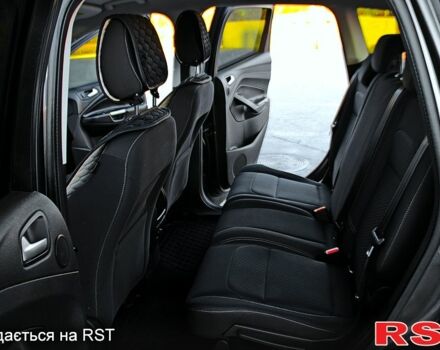 Серый Форд Куга, объемом двигателя 2 л и пробегом 82 тыс. км за 15300 $, фото 9 на Automoto.ua