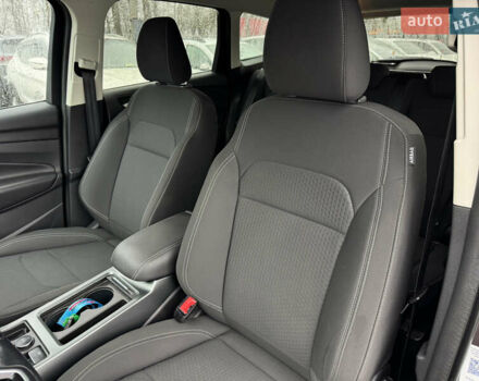 Серый Форд Куга, объемом двигателя 2 л и пробегом 191 тыс. км за 20900 $, фото 12 на Automoto.ua