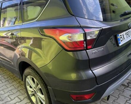 Форд Куга 2018 в Хмельницком на Automoto.ua Серый Форд Куга, объемом двигателя 1.5 л и пробегом 144 тыс. км за 17500 $, фото 10 на Automoto.ua