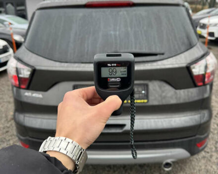 Серый Форд Куга, объемом двигателя 2 л и пробегом 191 тыс. км за 20900 $, фото 26 на Automoto.ua