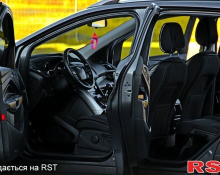 Серый Форд Куга, объемом двигателя 2 л и пробегом 82 тыс. км за 15300 $, фото 6 на Automoto.ua