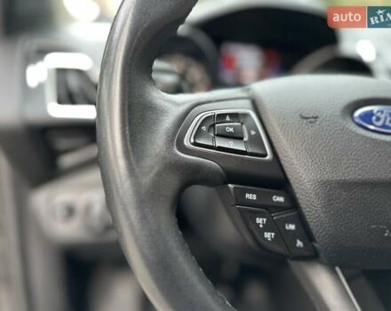 Серый Форд Куга, объемом двигателя 2 л и пробегом 226 тыс. км за 17500 $, фото 27 на Automoto.ua