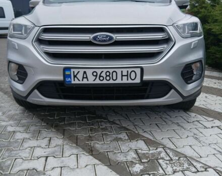Серый Форд Куга, объемом двигателя 1.5 л и пробегом 171 тыс. км за 14800 $, фото 3 на Automoto.ua