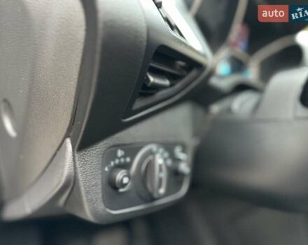 Серый Форд Куга, объемом двигателя 2 л и пробегом 226 тыс. км за 17500 $, фото 30 на Automoto.ua