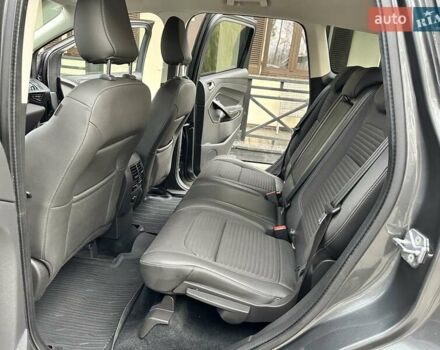 Серый Форд Куга, объемом двигателя 2 л и пробегом 226 тыс. км за 17500 $, фото 21 на Automoto.ua